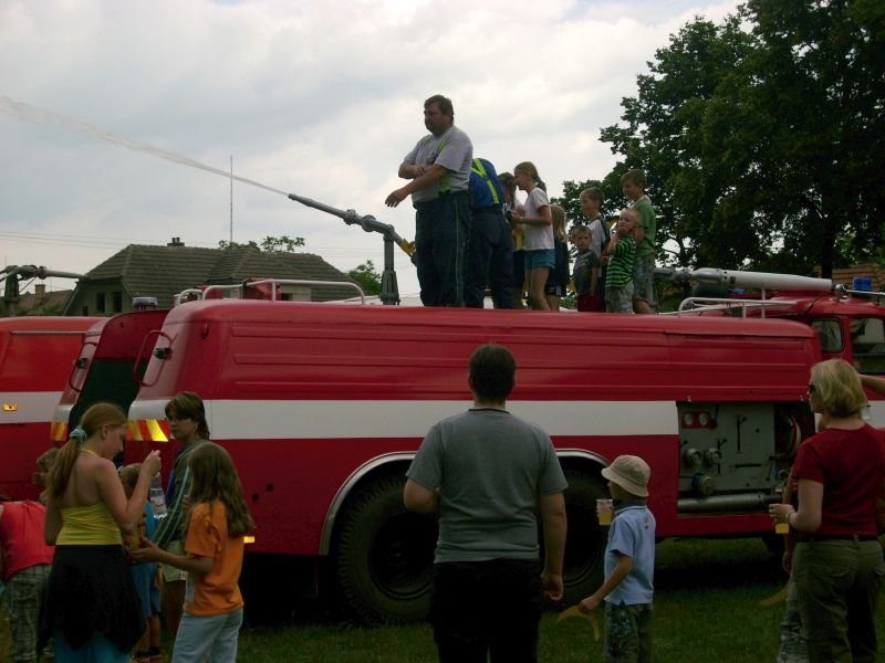den_izs_zaryby_2008_05.jpg