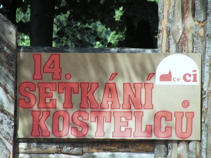 kostelce_2005_001.jpg