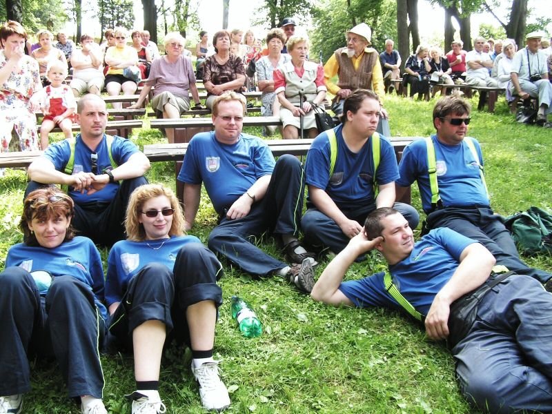 kostelce_2005_002.jpg