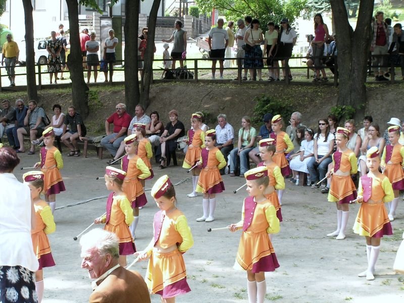 kostelce_2005_041.jpg