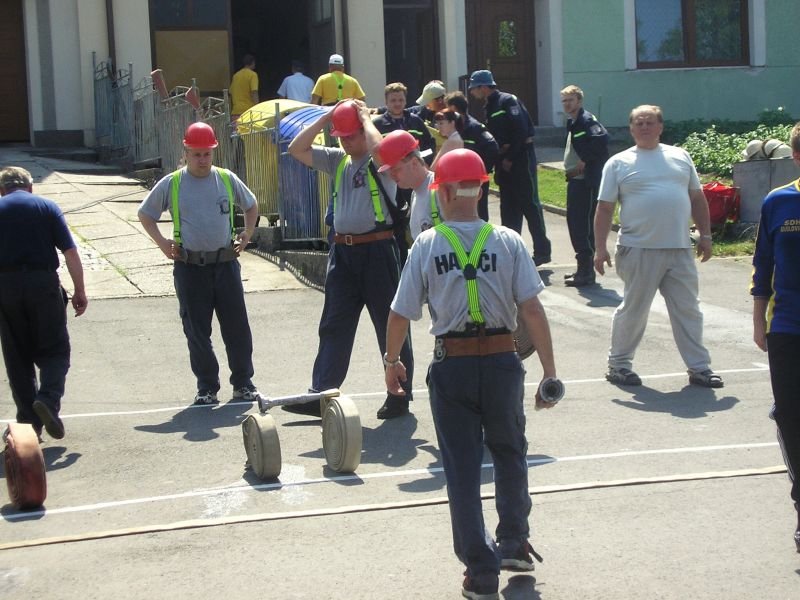 kostelce_2006_06.jpg