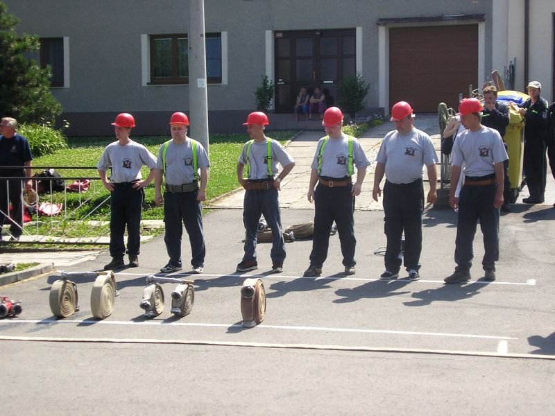 kostelce_2006_09.jpg