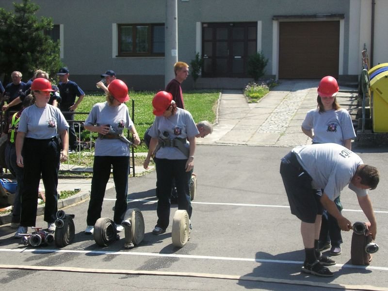 kostelce_2006_21.jpg