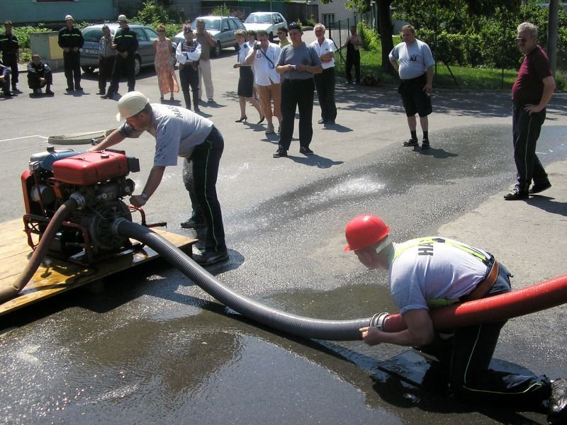 kostelce_2006_26.jpg