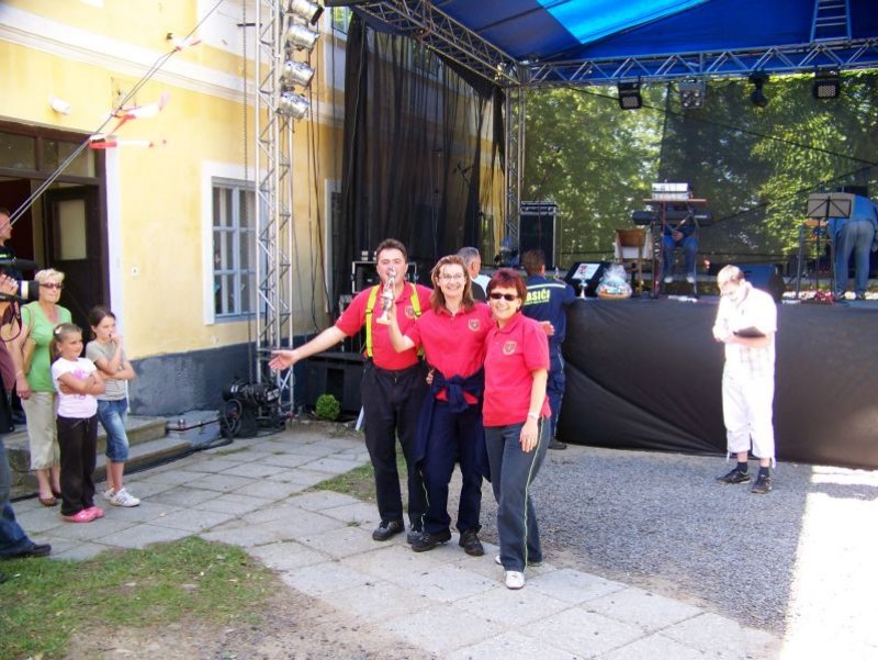 setkani_kostelcu_13062009_22.jpg