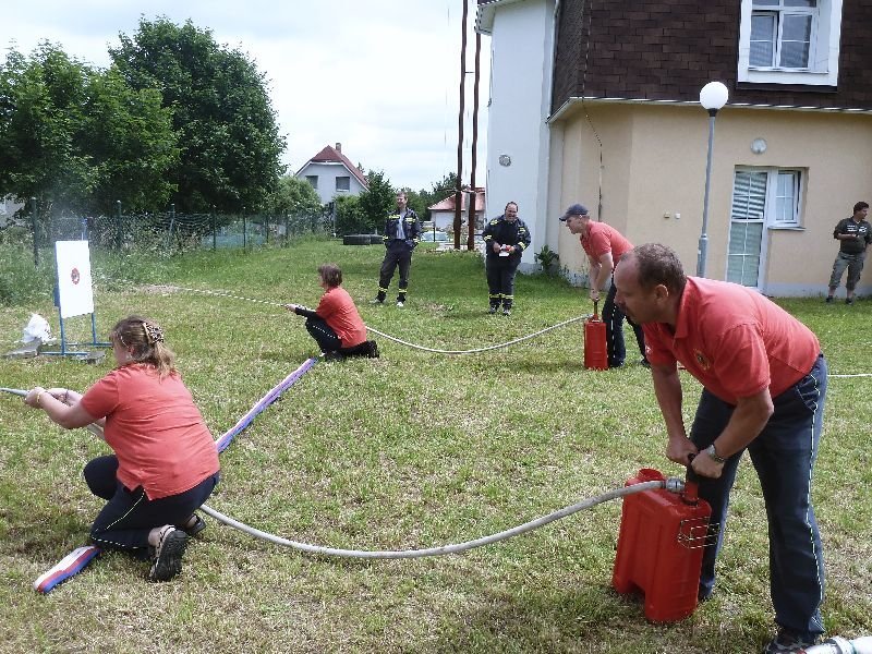 kostelce_2010_07.jpg