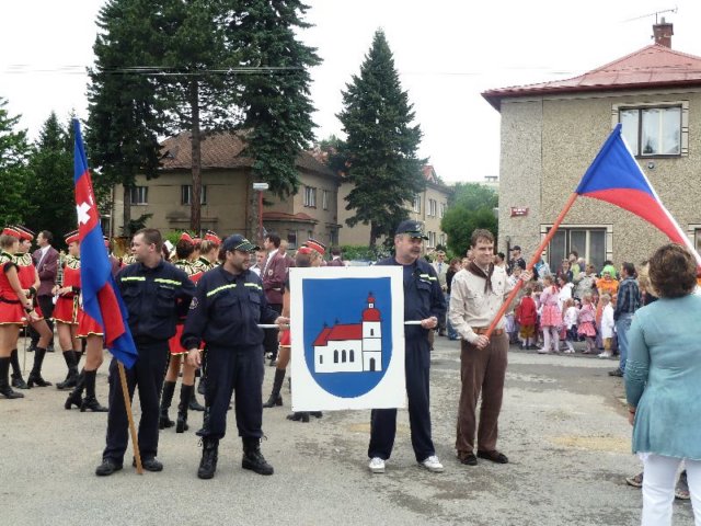 kostelce_2011_01.jpg
