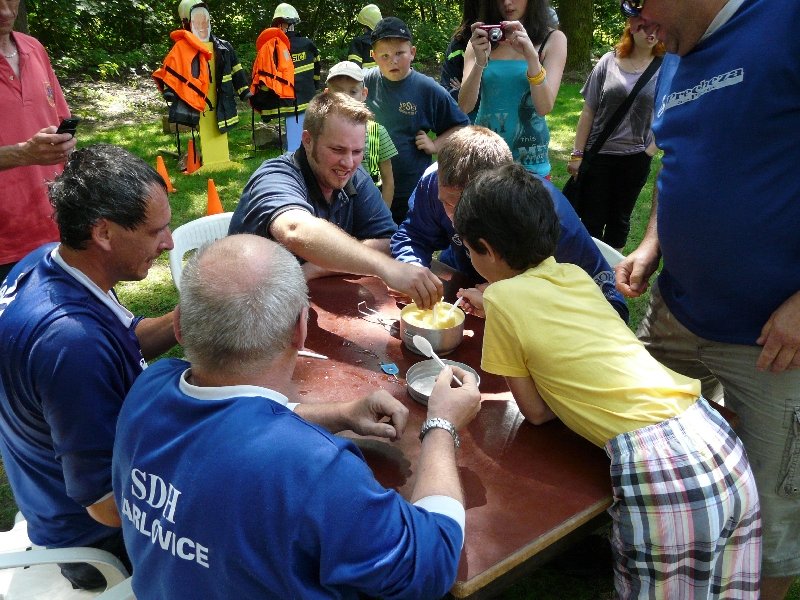 kostelce_2013_25.jpg